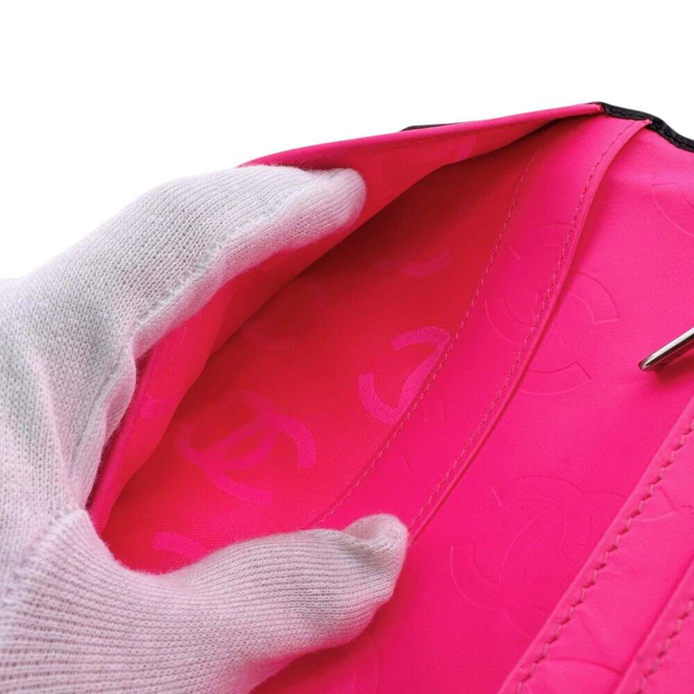 CHANEL Black Logo Wallet - Picture 8 of 11